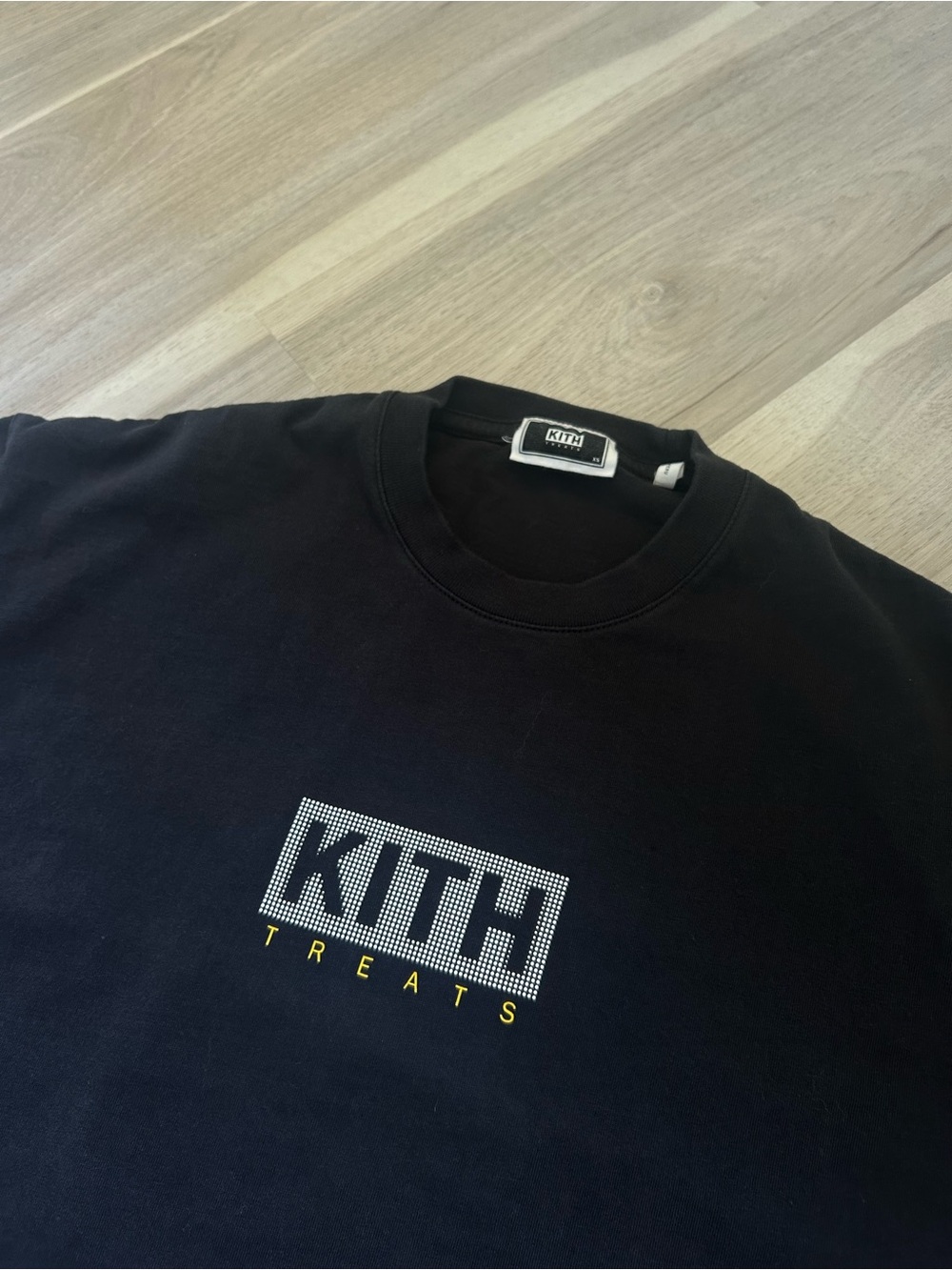 Kith Black 'KITH TREATS' Logo Tee